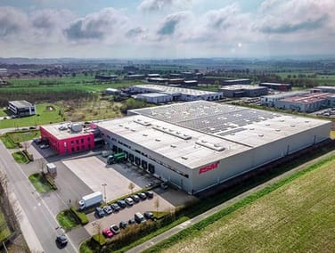 ISM Heinrich Krämer GmbH & Co. KG – PV-Überschuss-Laden im Gewerbebetrieb