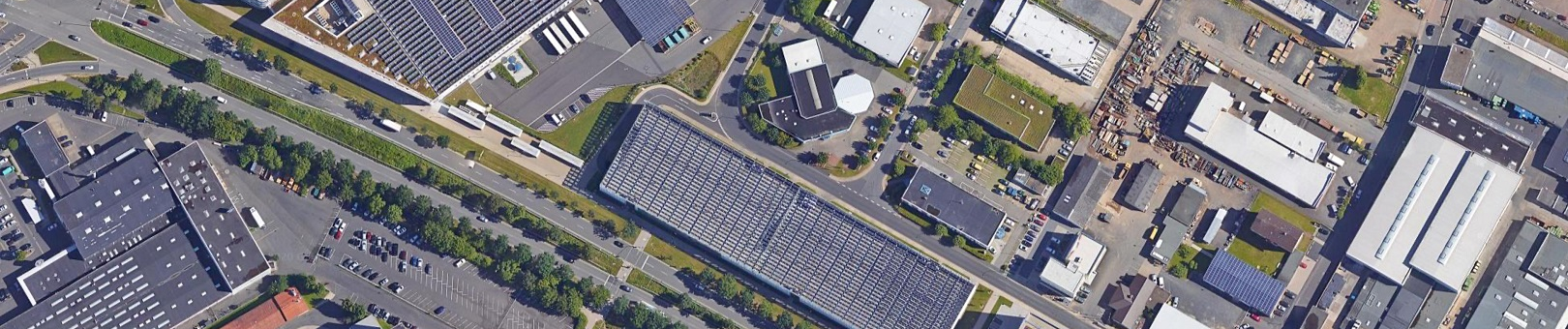 Elektromobilität im Parkhaus und Solarstrom vom Dach